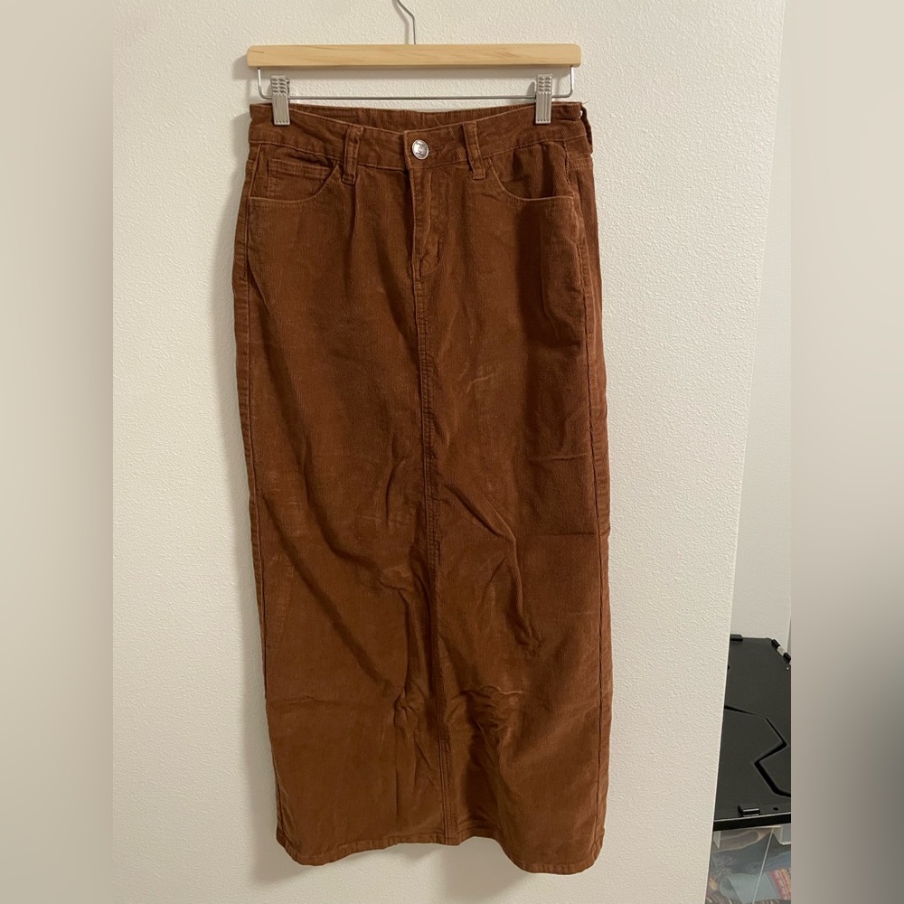 Inherit Co. Stella Corduroy Rust Brown Colored Maxi Skirt Size 8